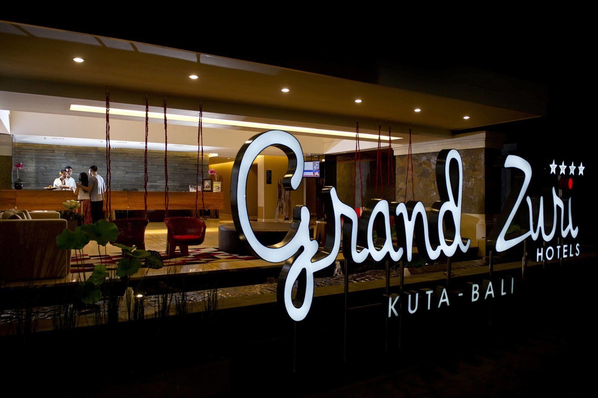 Grand Zuri Kuta Bali Hotel Exterior photo